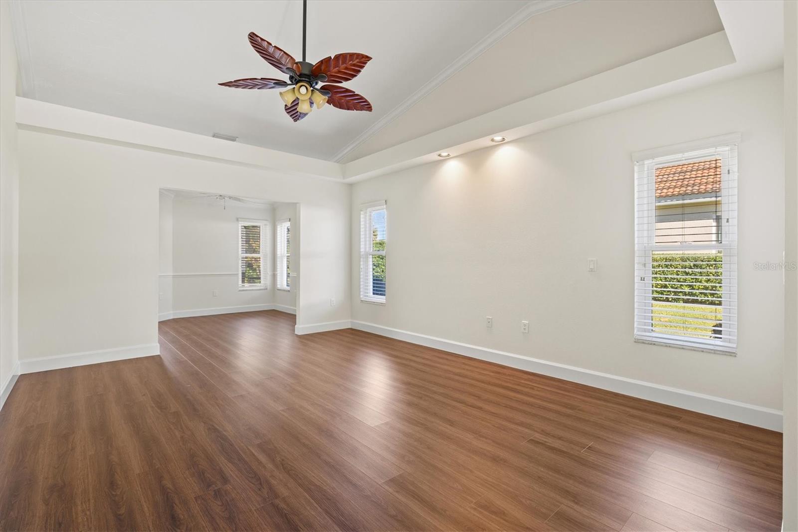 Image 23 of 80 For 1983 White Feather Lane