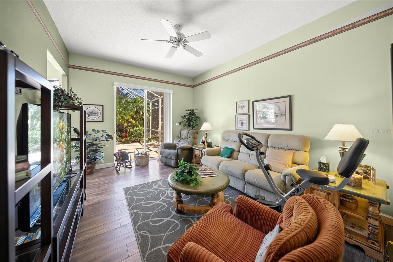 Image 25 of 68 For 8489 Eagle Preserve Way