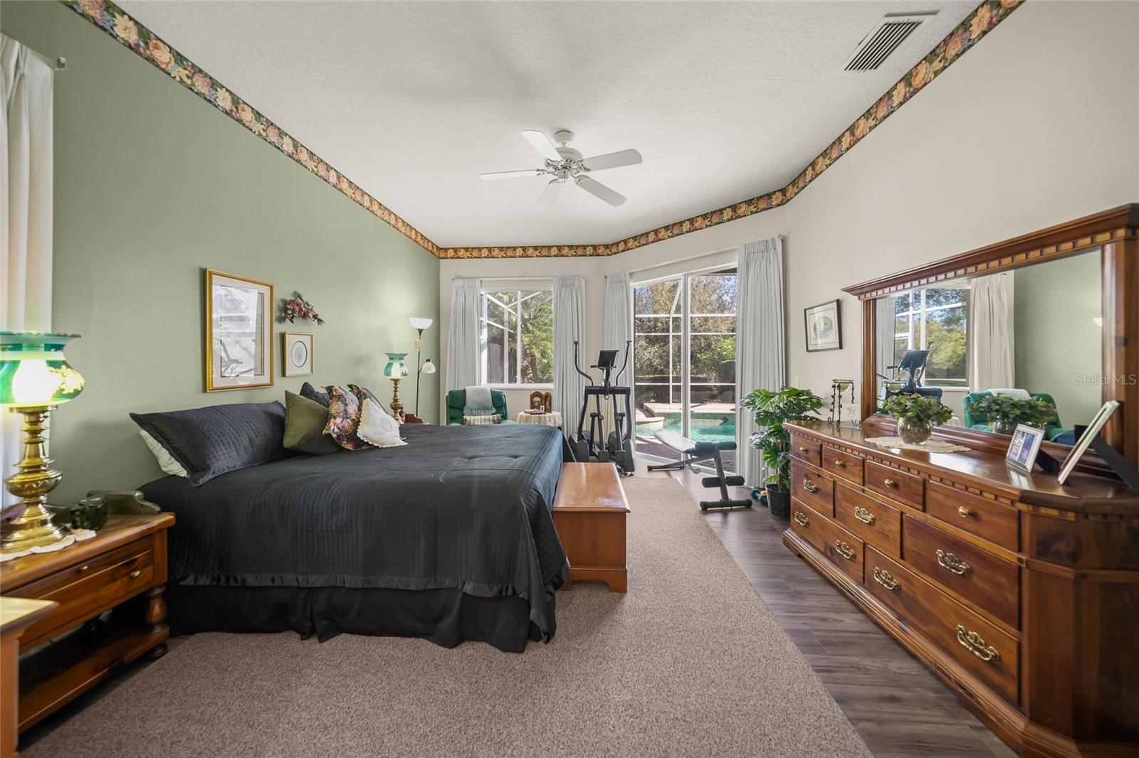 Image 26 of 68 For 8489 Eagle Preserve Way