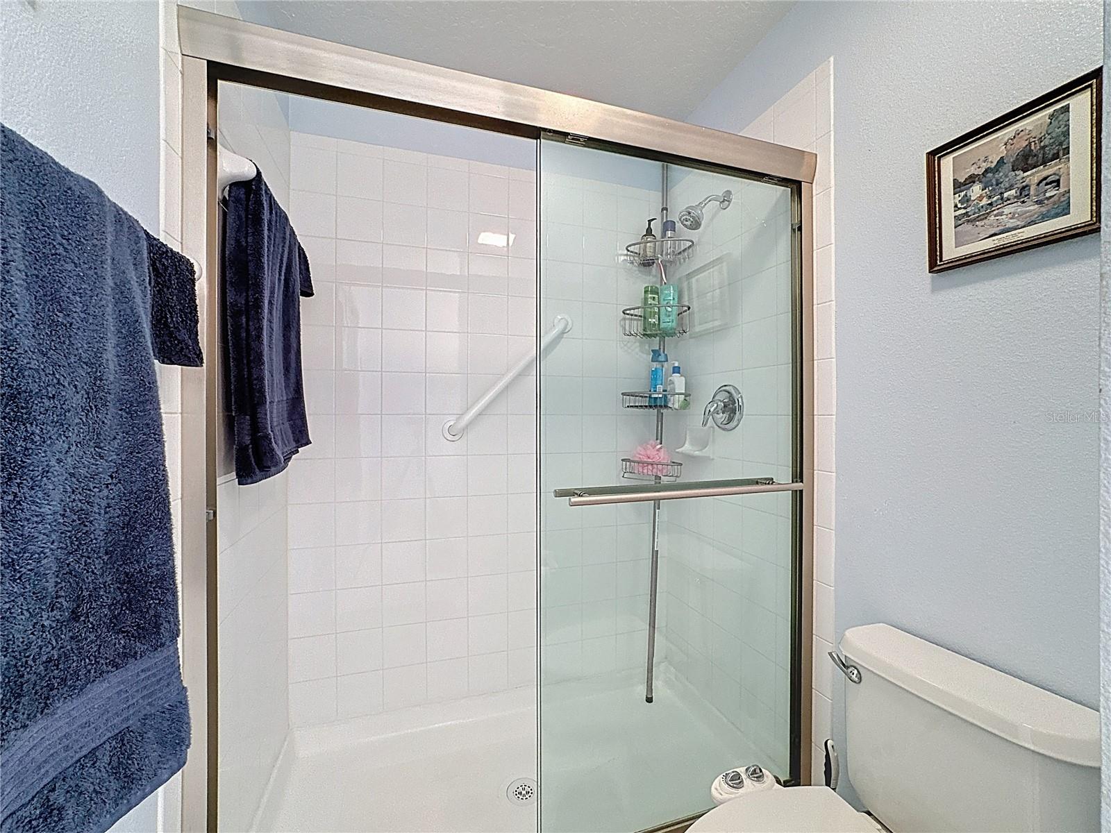 Image 15 of 30 For 8315 Glenrose Way 1414