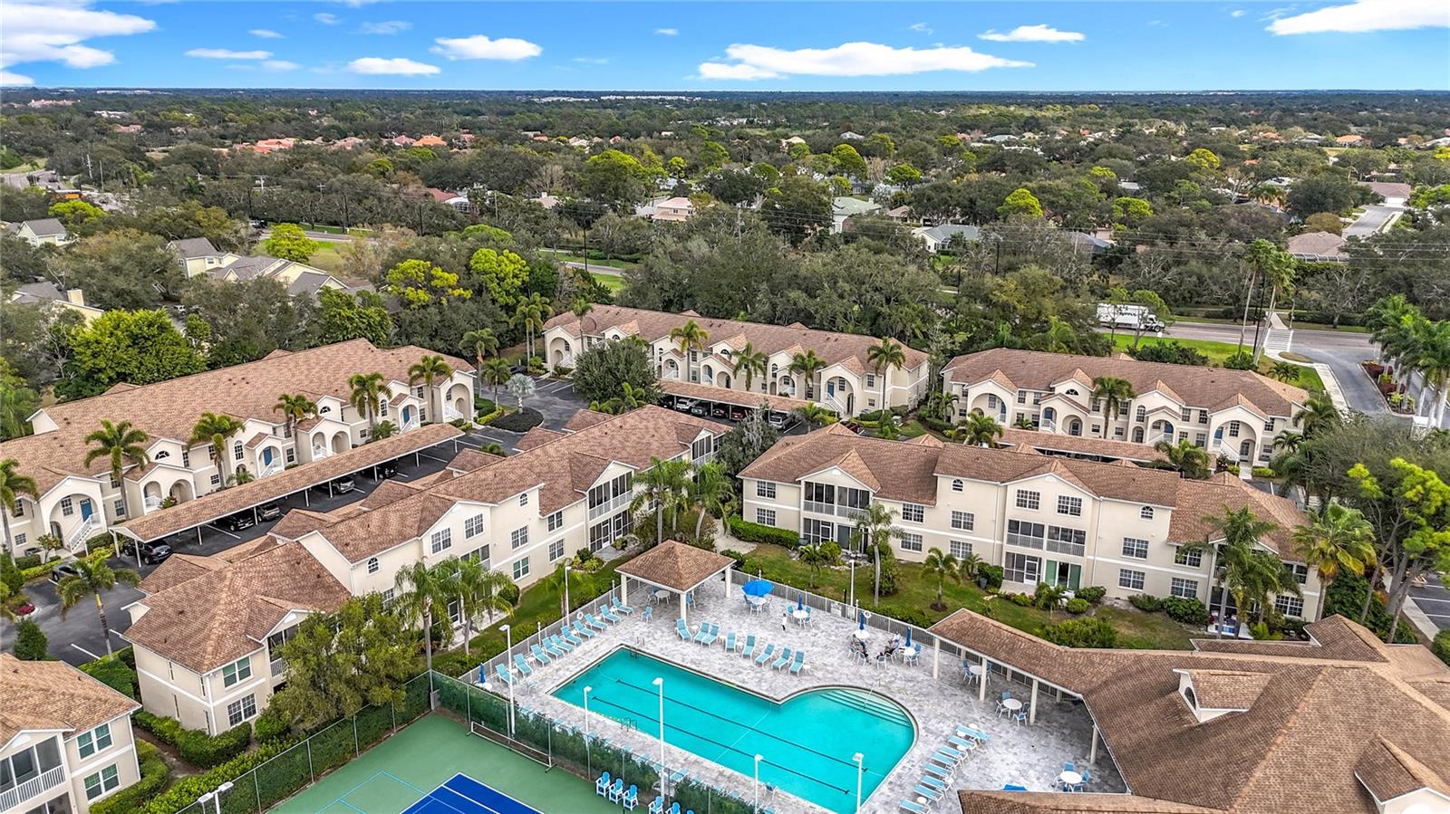 Image 20 of 30 For 8315 Glenrose Way 1414