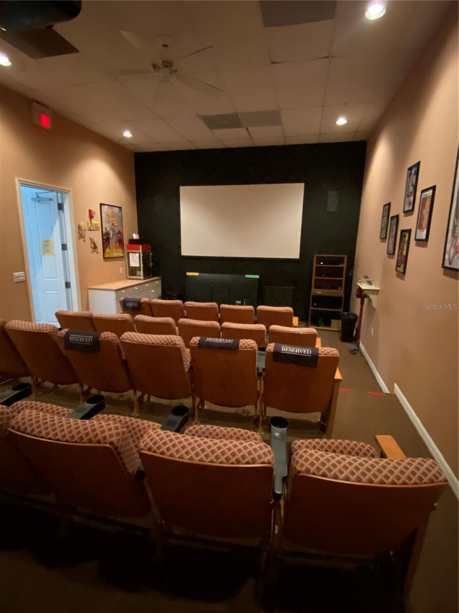 Image 24 of 30 For 8315 Glenrose Way 1414