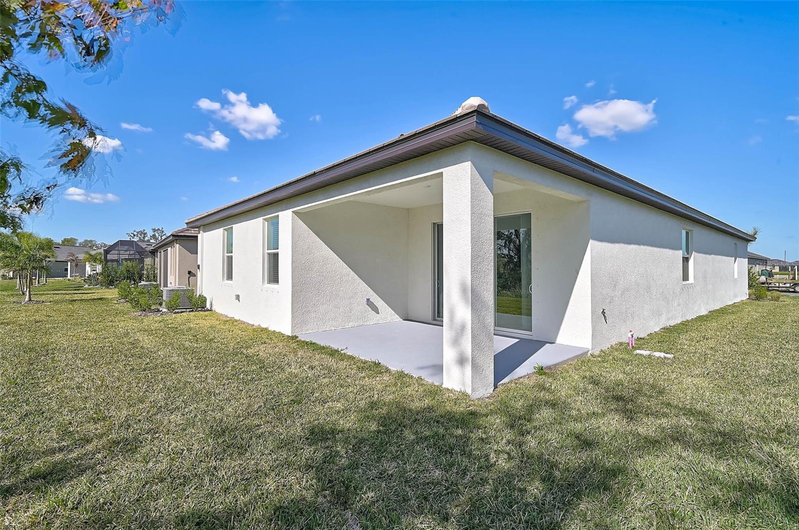 Image 21 of 27 For 11923 Lilac Pearl Lane