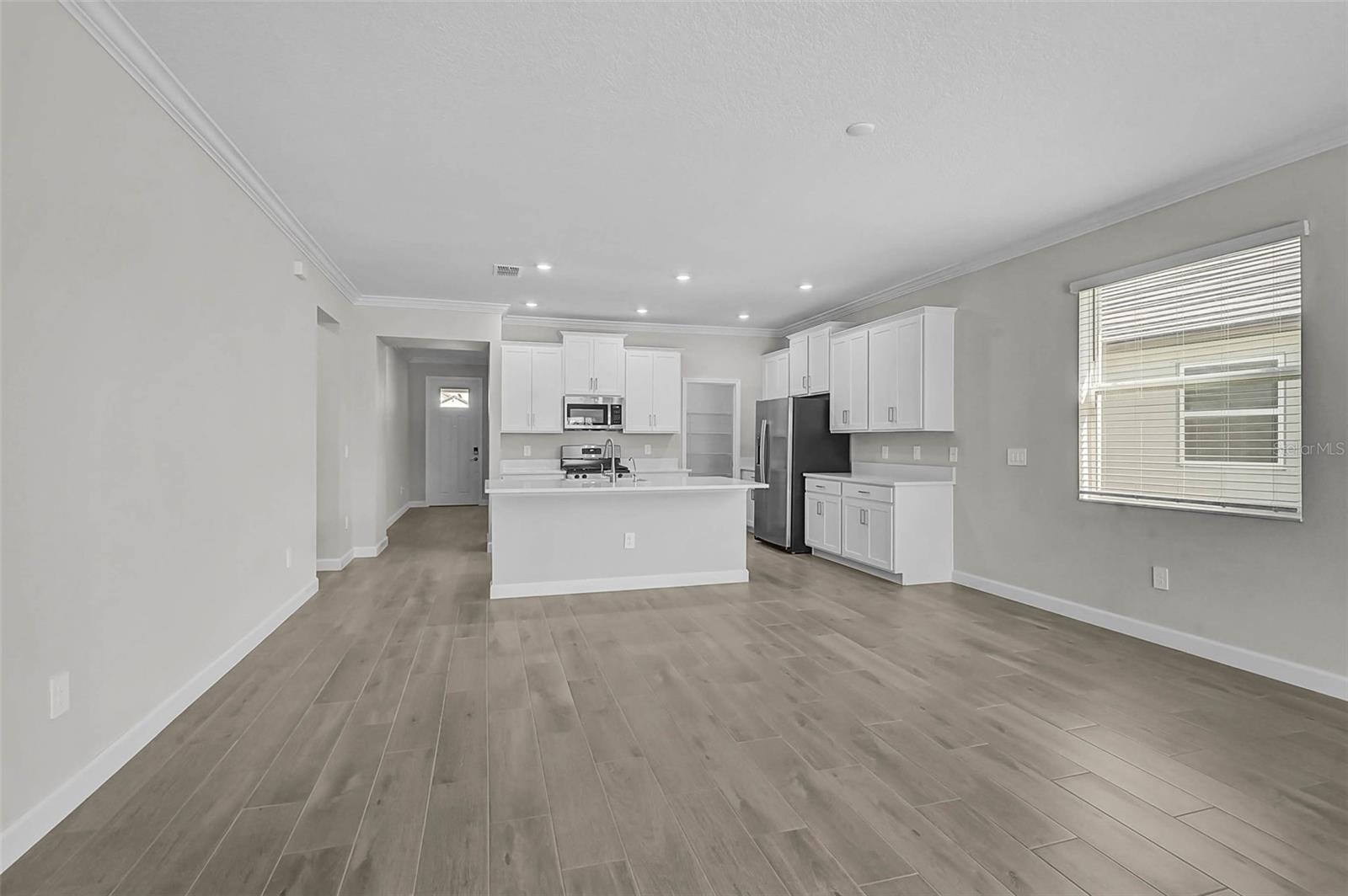 Image 9 of 27 For 11923 Lilac Pearl Lane