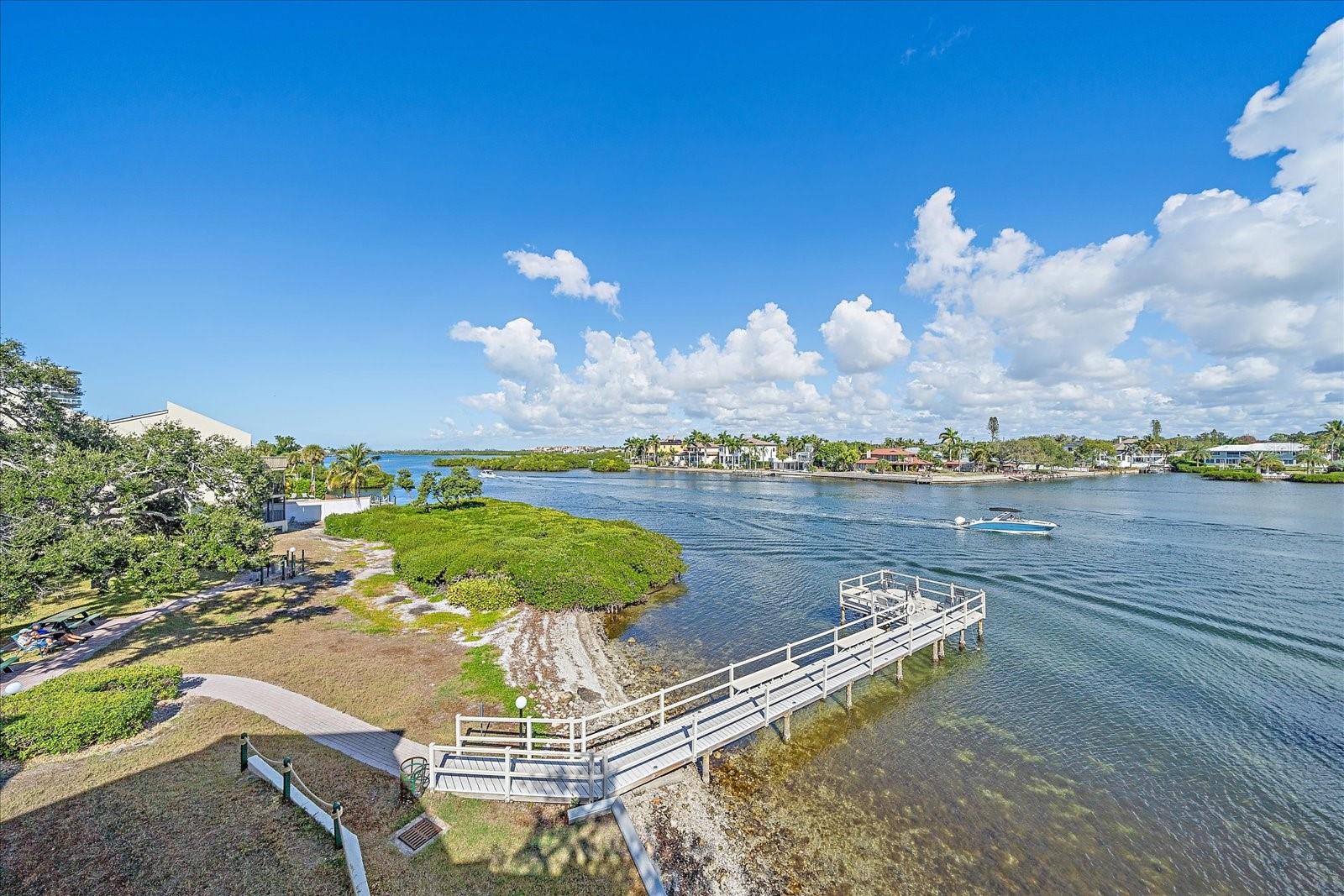 Image 38 of 75 For 6157 Midnight Pass Road B12