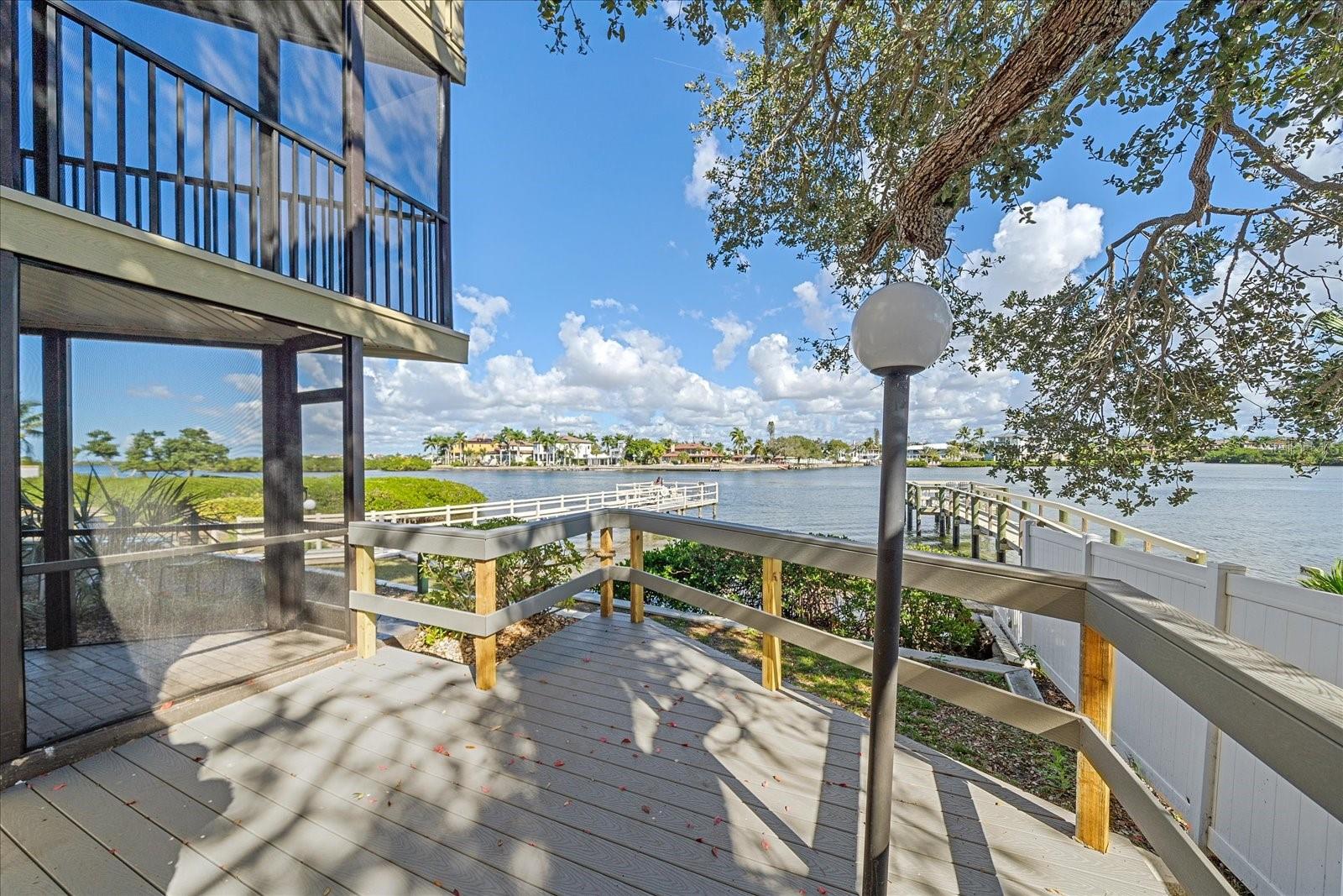 Image 4 of 75 For 6157 Midnight Pass Road B12