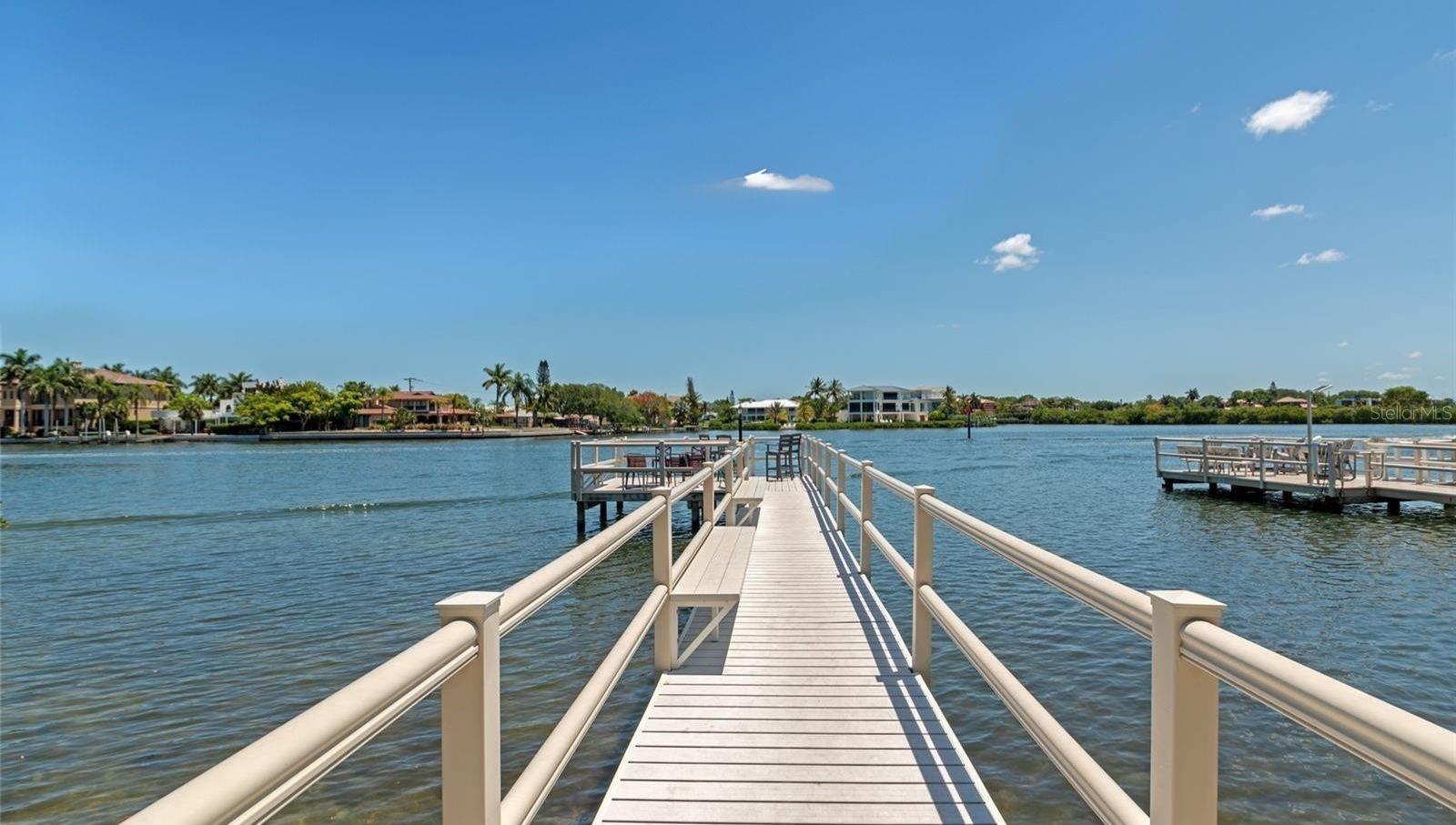 Image 48 of 75 For 6157 Midnight Pass Road B12