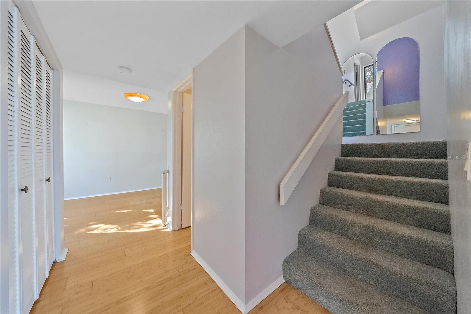 Image 7 of 75 For 6157 Midnight Pass Road B12