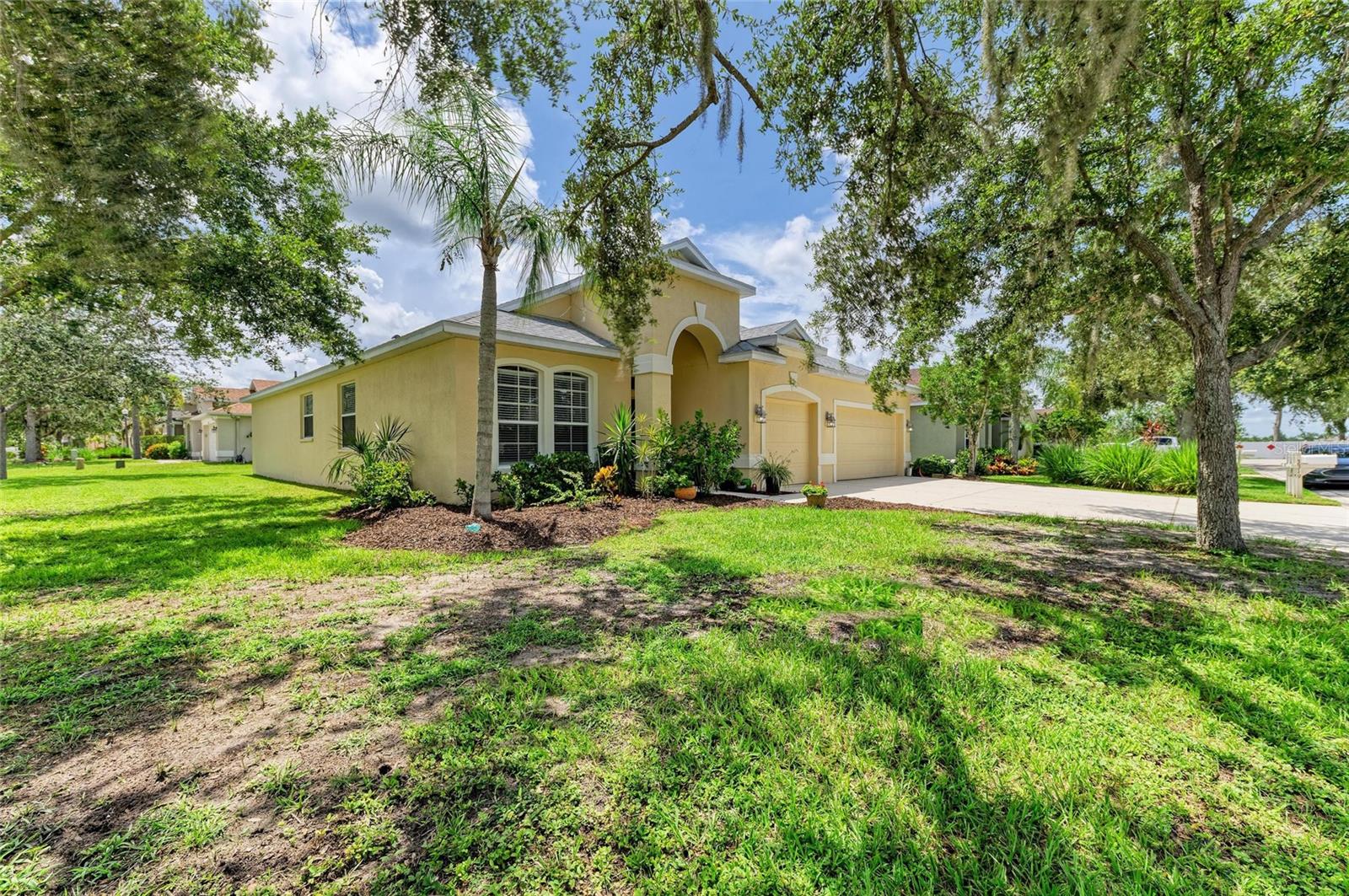 Image 3 of 70 For 3316 61st Terrace E