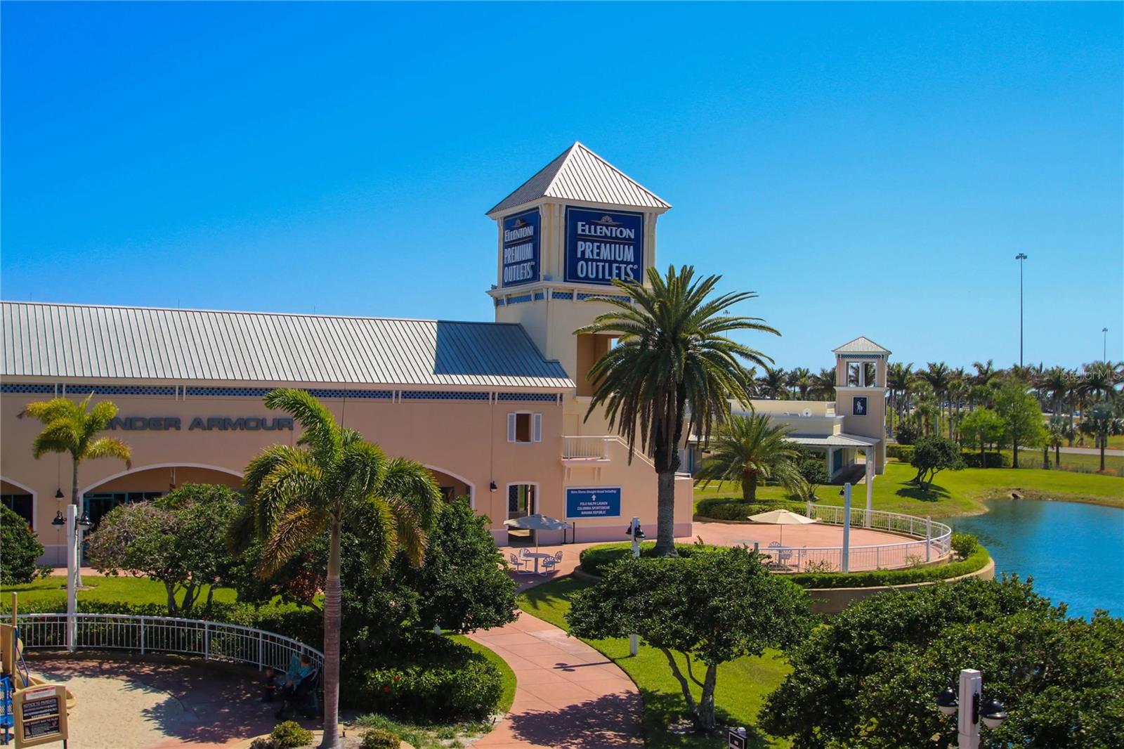 Image 54 of 70 For 3316 61st Terrace E