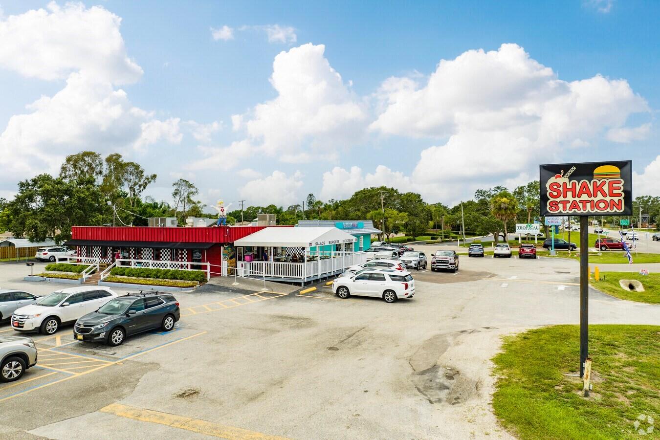 Image 62 of 70 For 3316 61st Terrace E