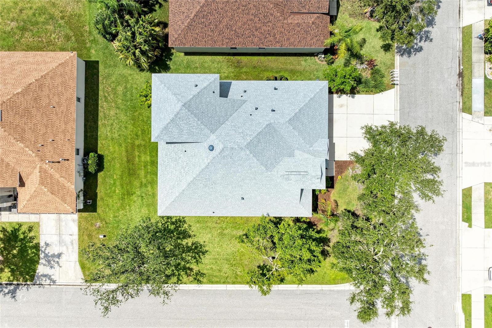 Image 8 of 70 For 3316 61st Terrace E