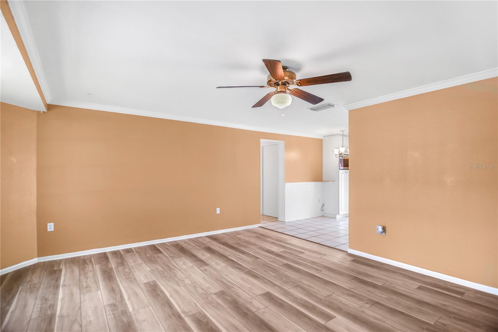 Image 11 of 36 For 3012 52nd Avenue Drive W