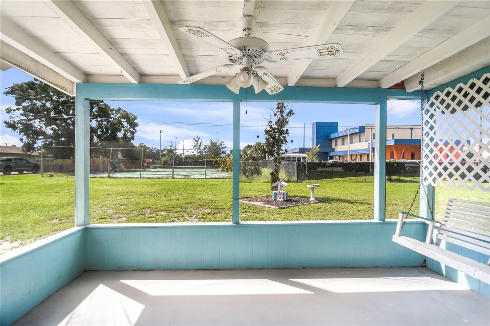 Image 17 of 36 For 3012 52nd Avenue Drive W