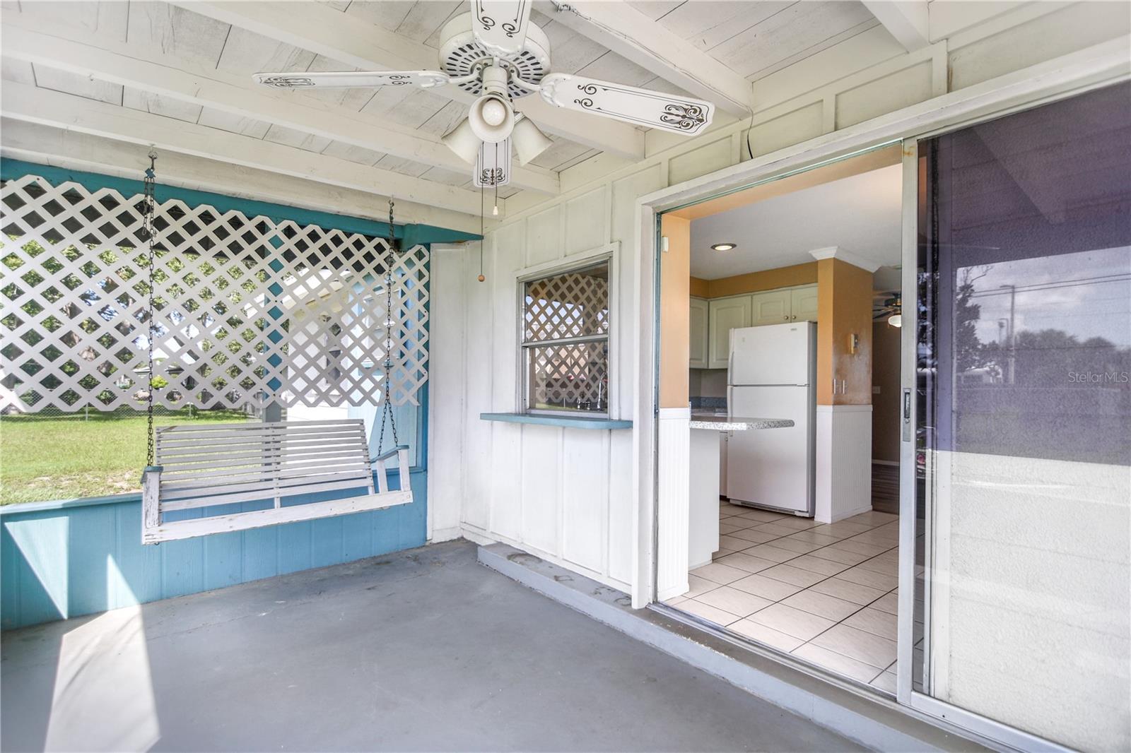 Image 18 of 36 For 3012 52nd Avenue Drive W