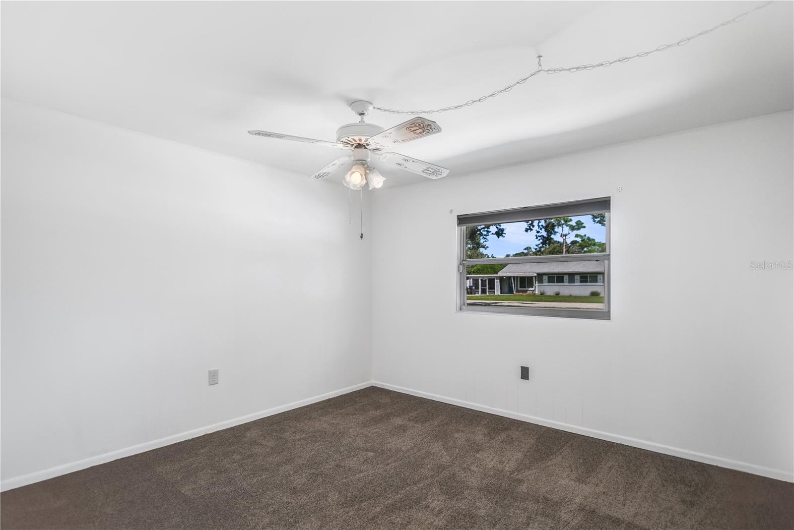 Image 31 of 36 For 3012 52nd Avenue Drive W