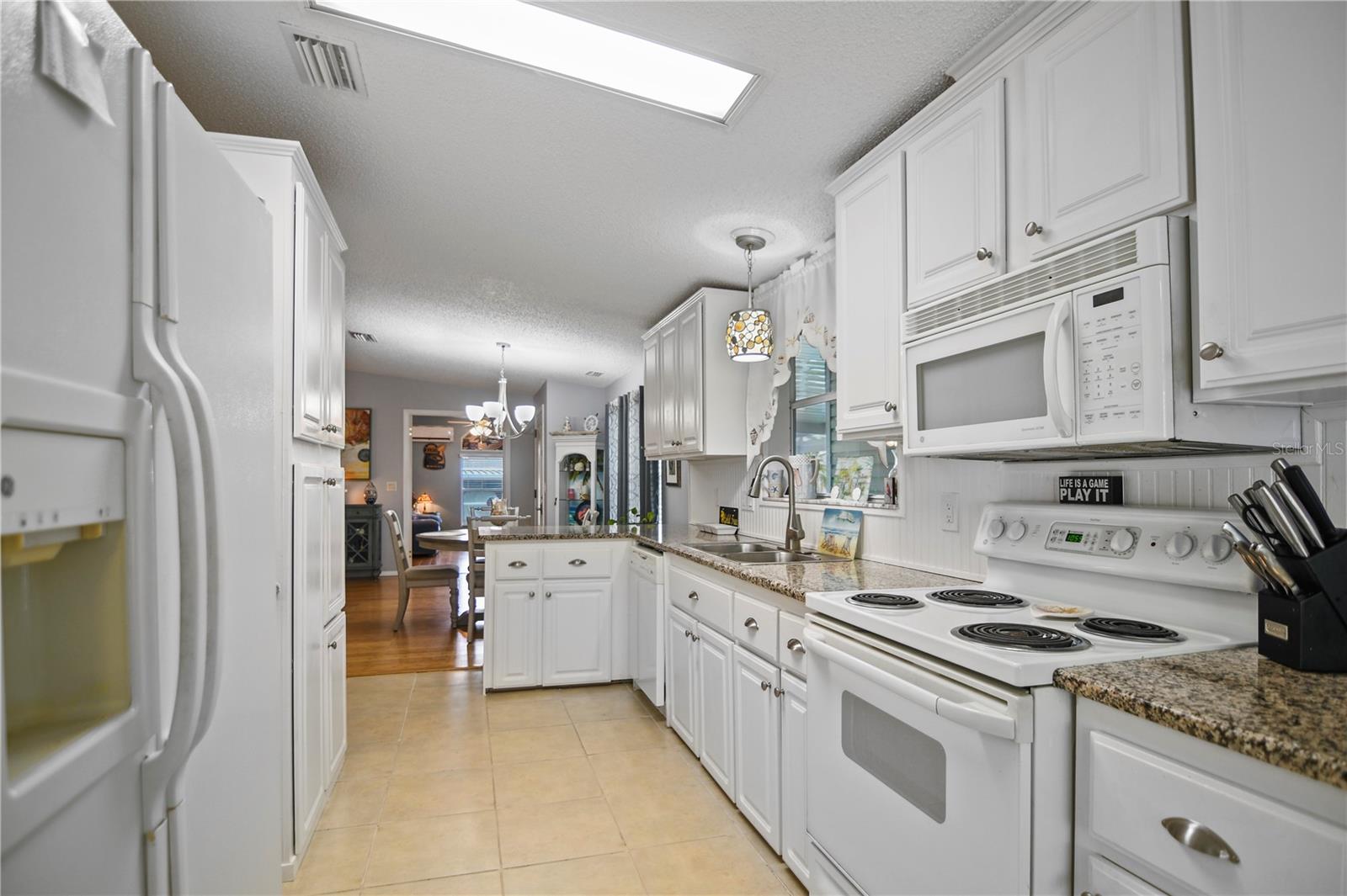 Image 18 of 53 For 5707 45th Street E 223