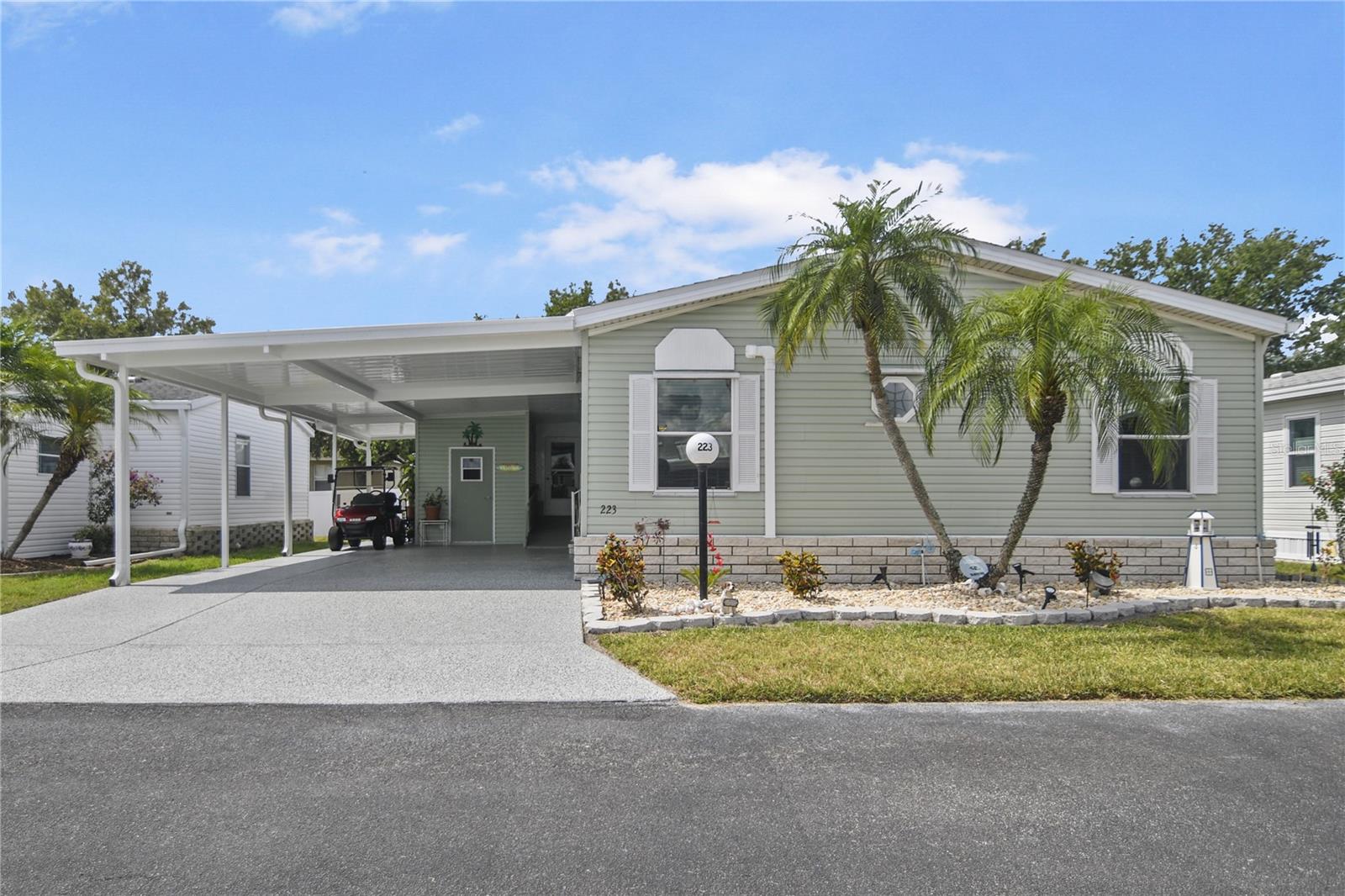 Image 2 of 53 For 5707 45th Street E 223