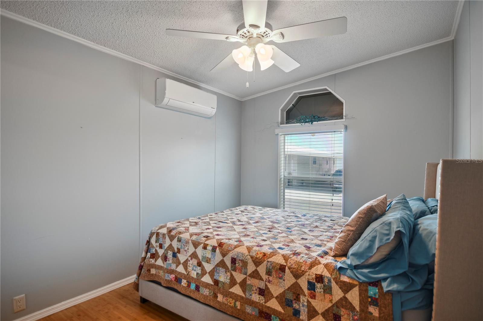 Image 29 of 53 For 5707 45th Street E 223