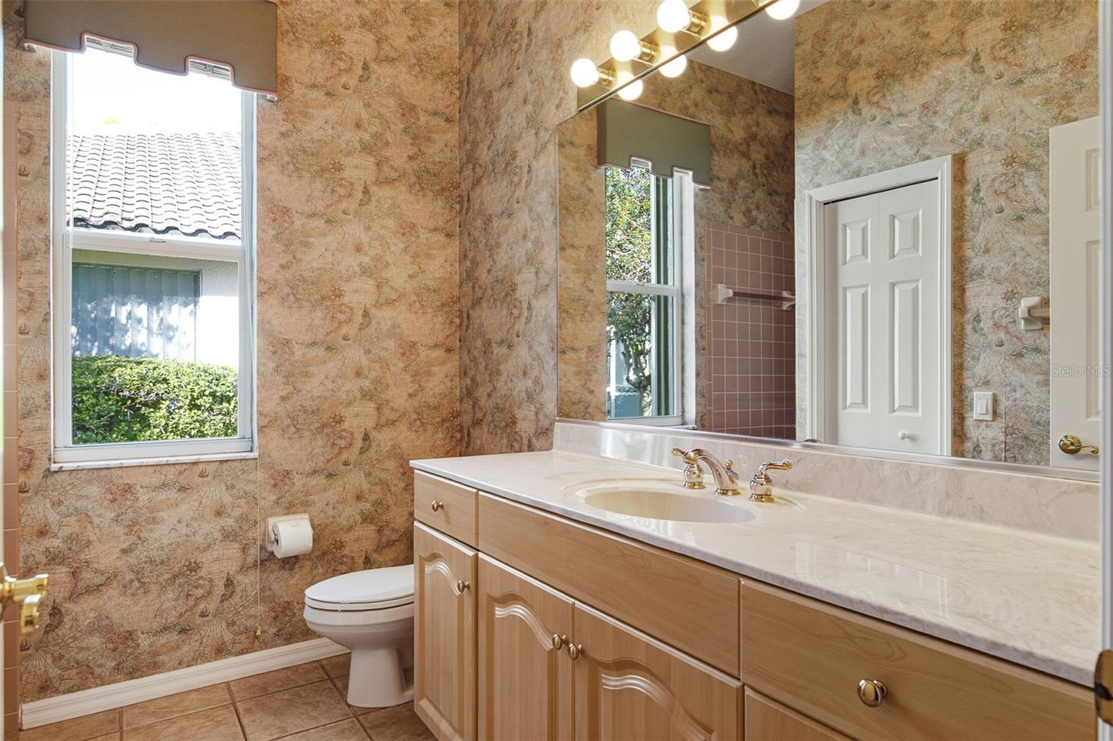 Image 40 of 62 For 2116 Muskogee Trail