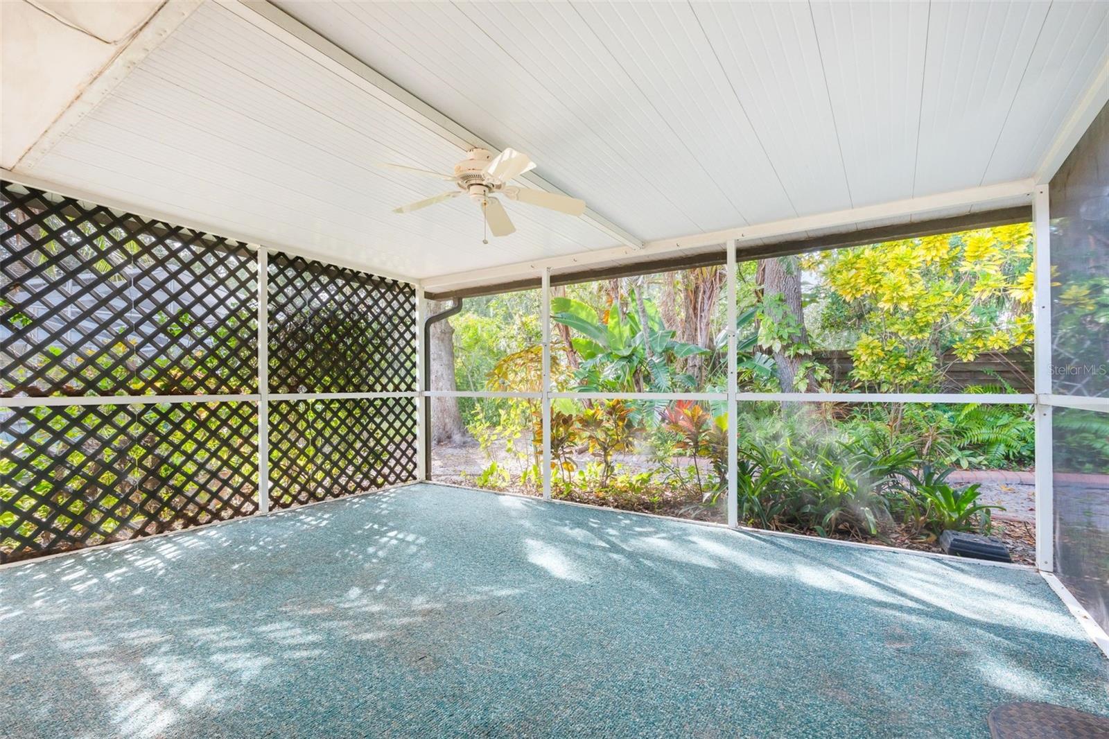 Image 23 of 33 For 4958 Clubview Court E