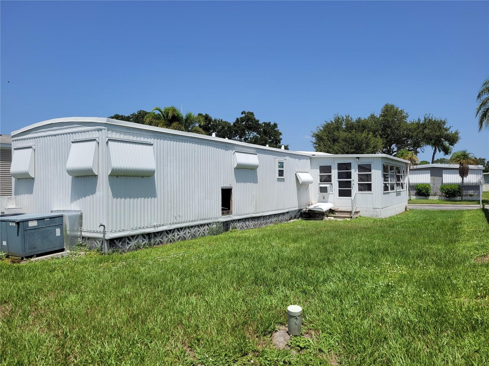 Image 5 of 31 For 3332 Spanish Oak Terrace