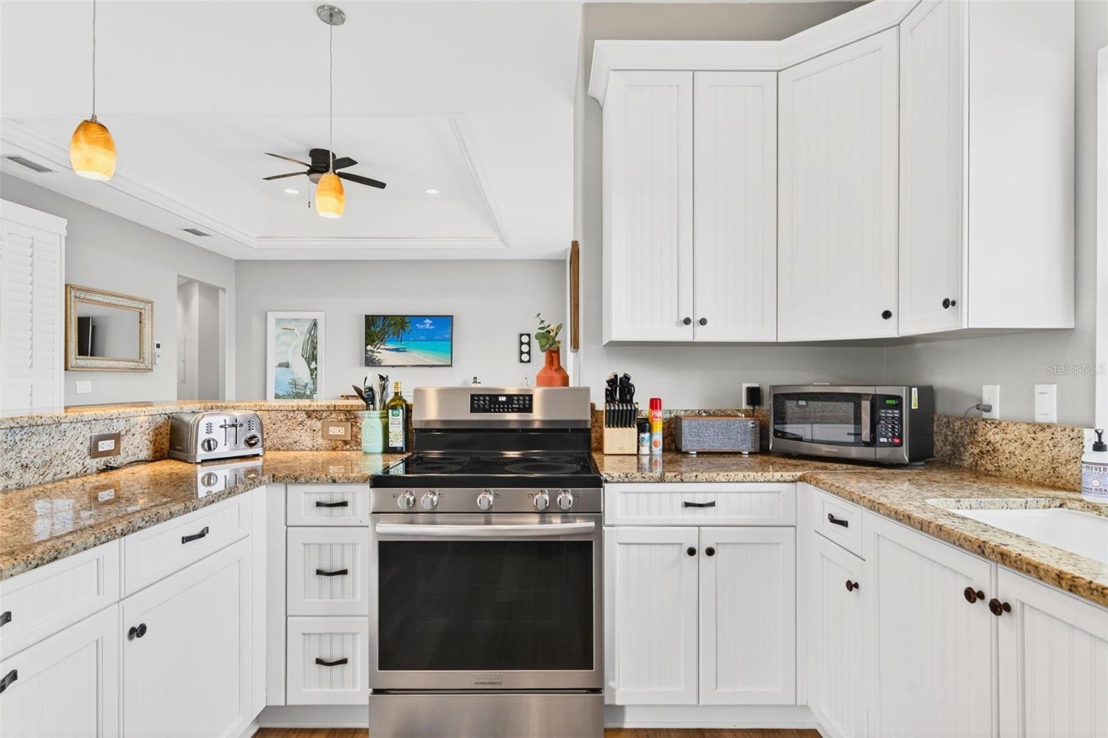 Image 21 of 63 For 412 73rd Street