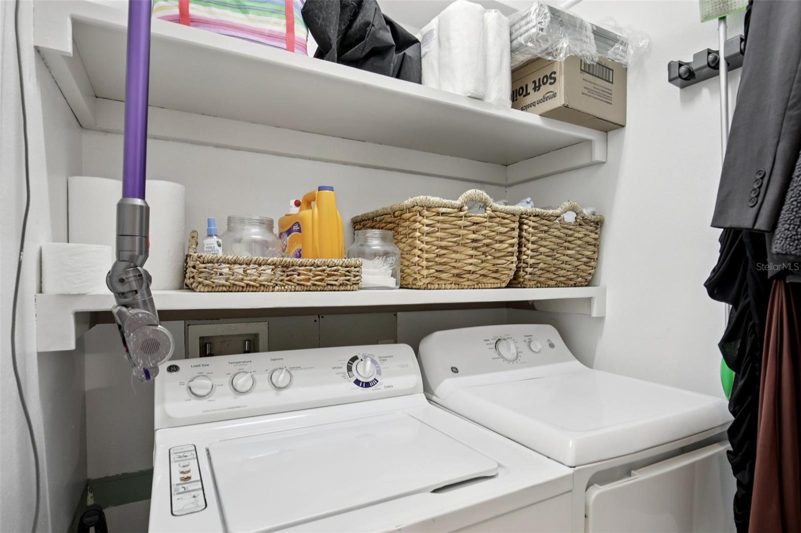 Image 11 of 35 For 3814 Day Bridge Place