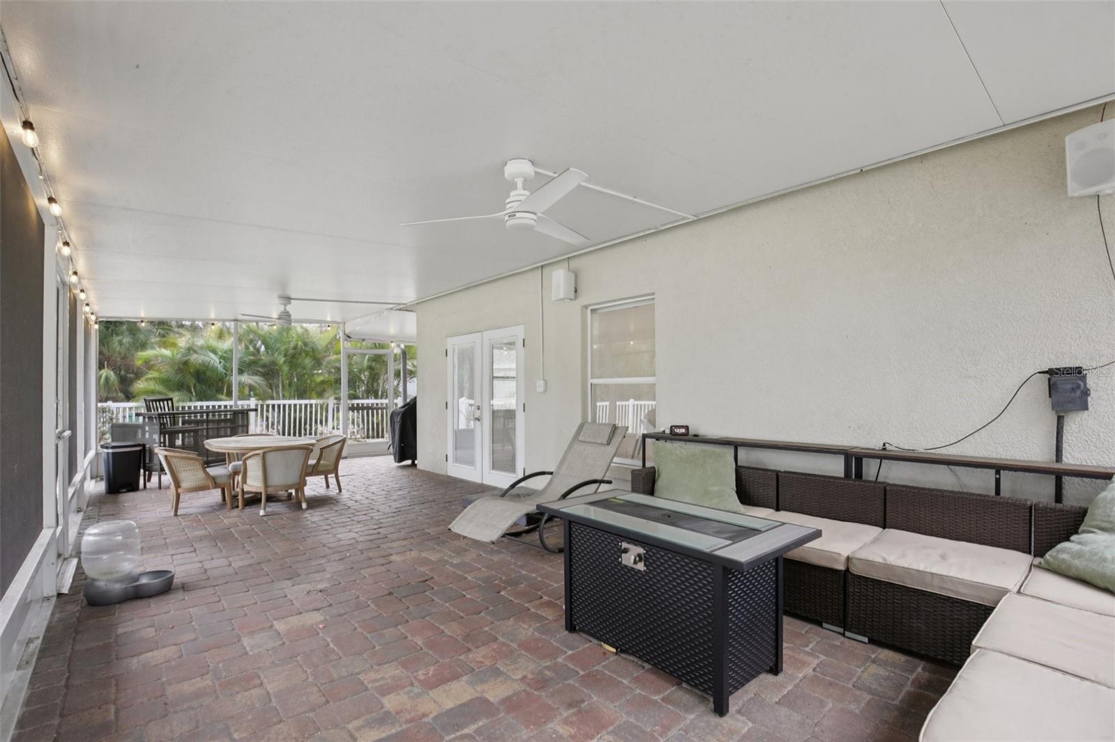 Image 22 of 35 For 3814 Day Bridge Place