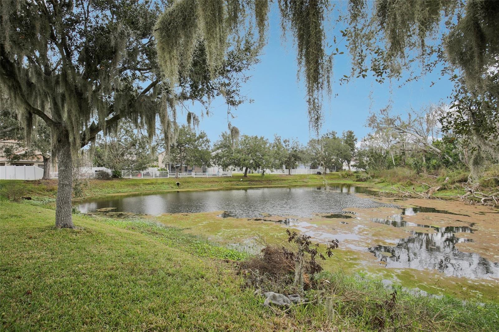 Image 25 of 35 For 3814 Day Bridge Place