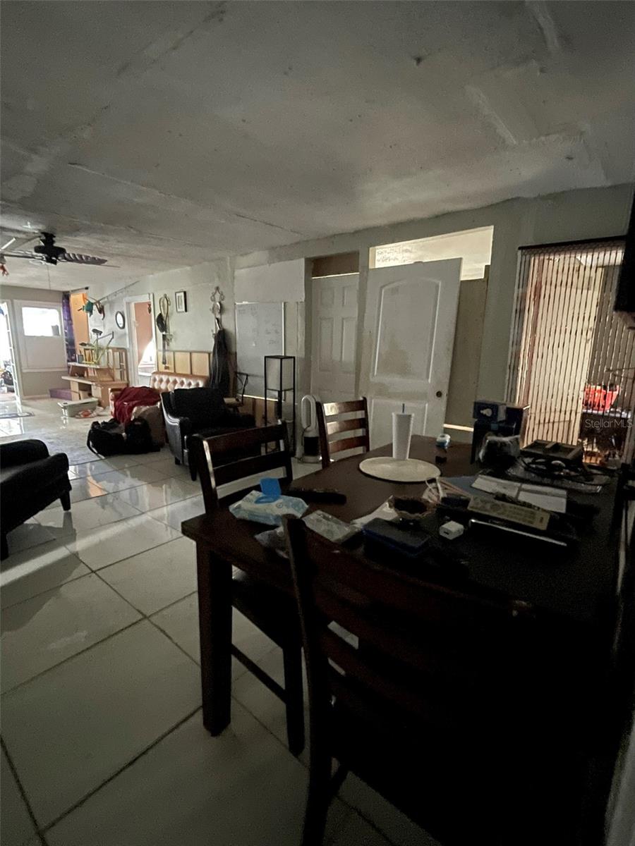 Image 13 of 21 For 858 35th Avenue S