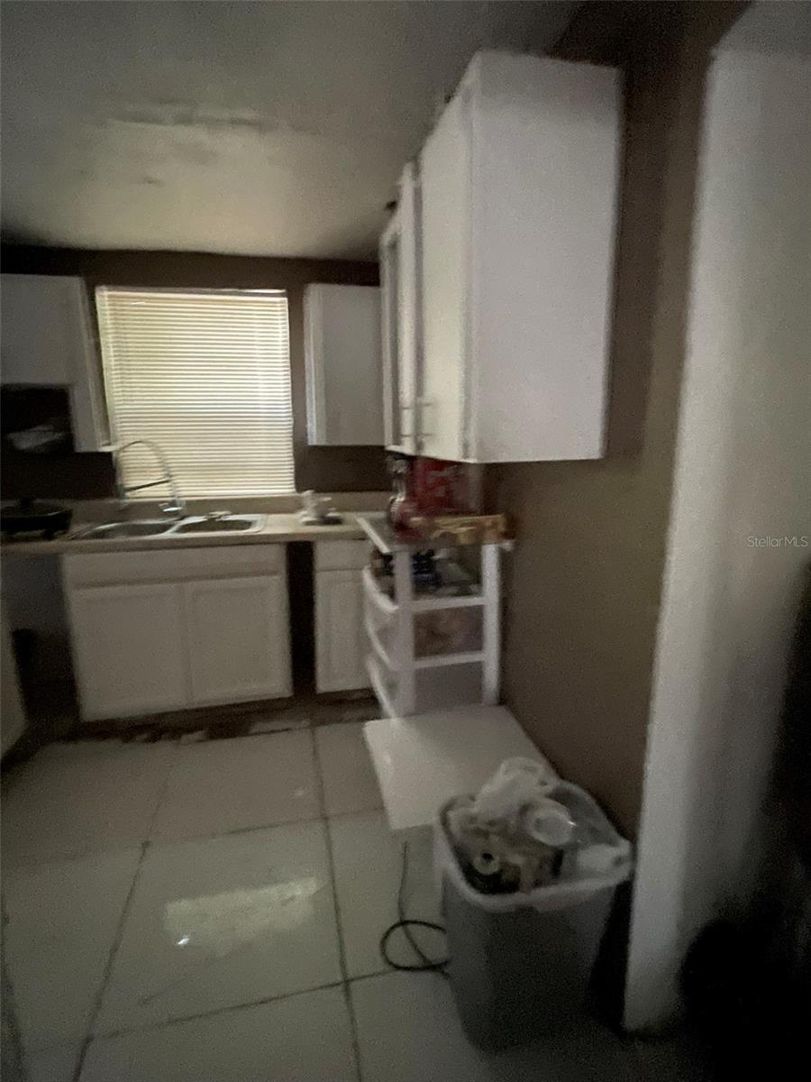 Image 15 of 21 For 858 35th Avenue S