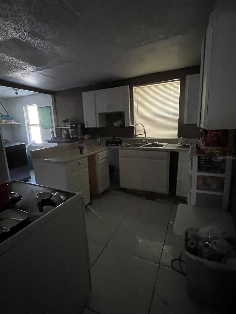 Image 20 of 21 For 858 35th Avenue S