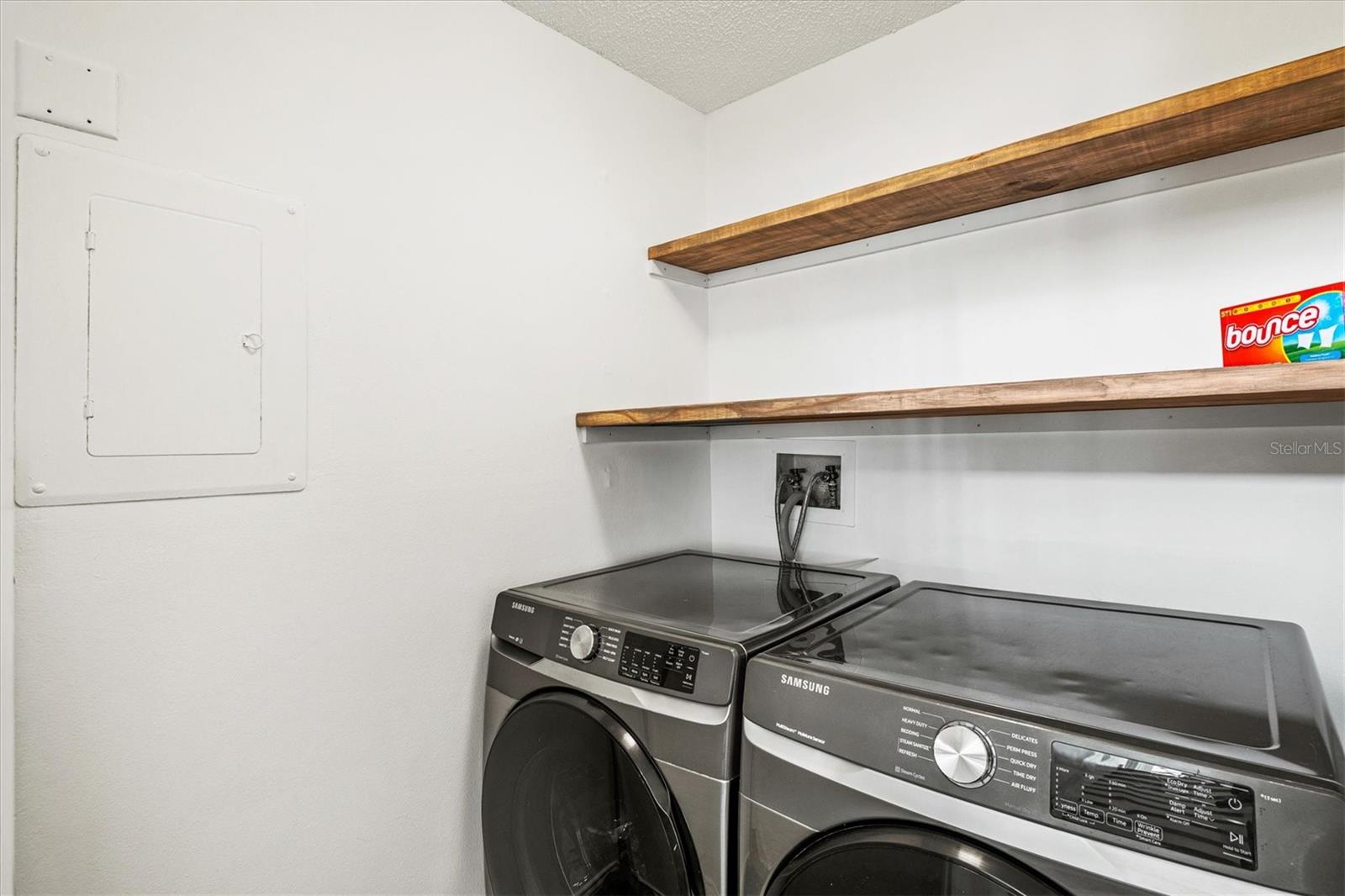 Image 19 of 62 For 2453 Crispin Court F4