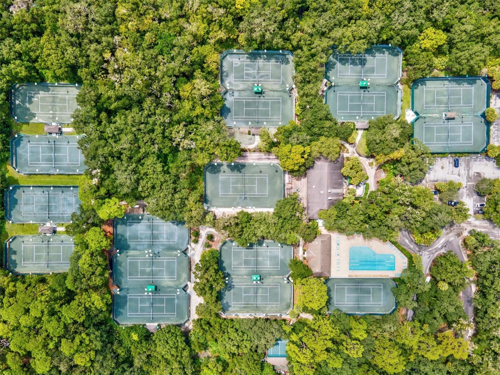 Image 38 of 62 For 2453 Crispin Court F4