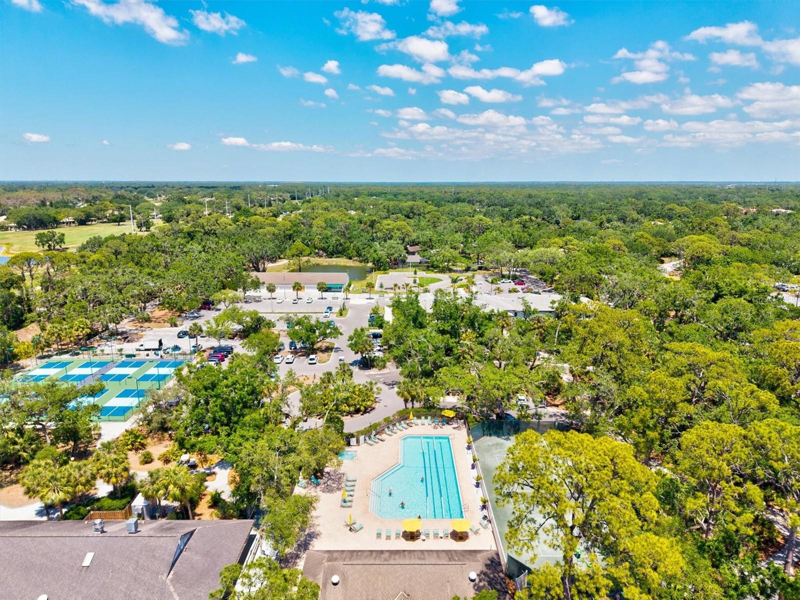 Image 48 of 62 For 2453 Crispin Court F4