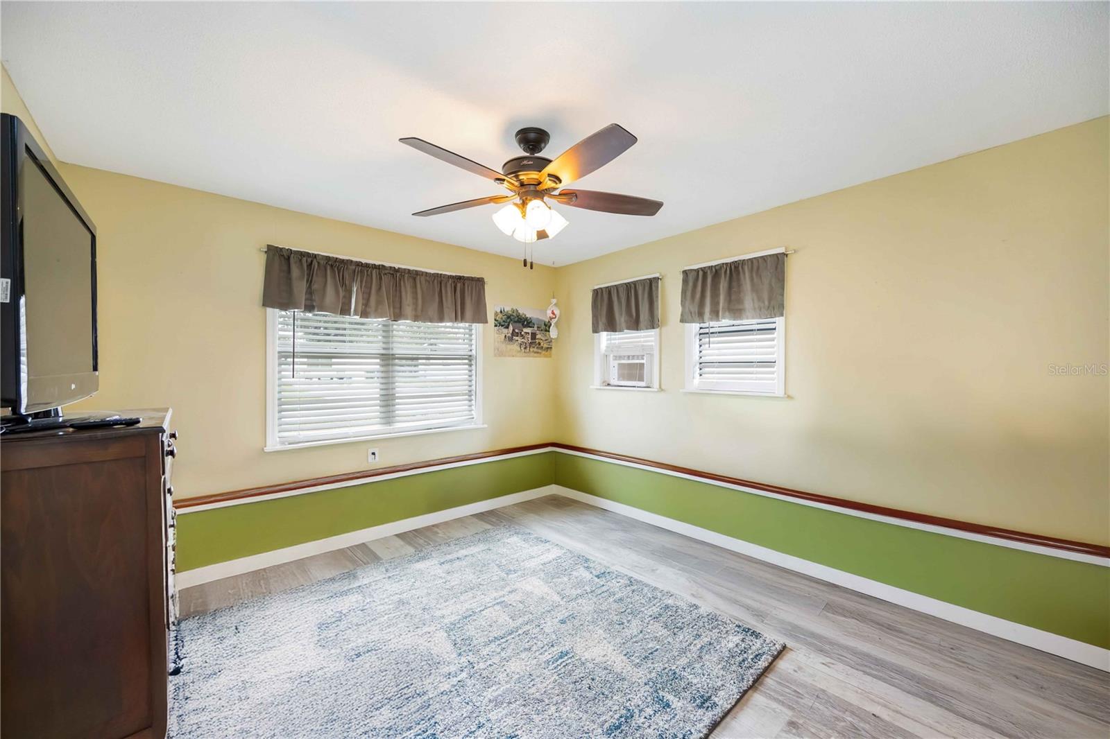 Image 12 of 26 For 3524 Papai Drive