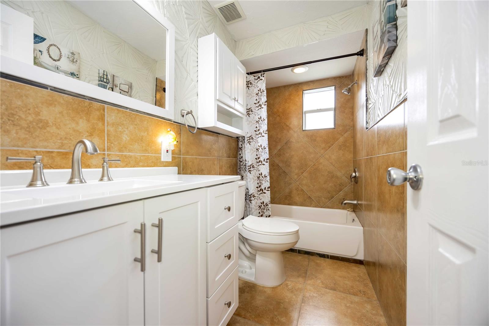 Image 16 of 26 For 3524 Papai Drive