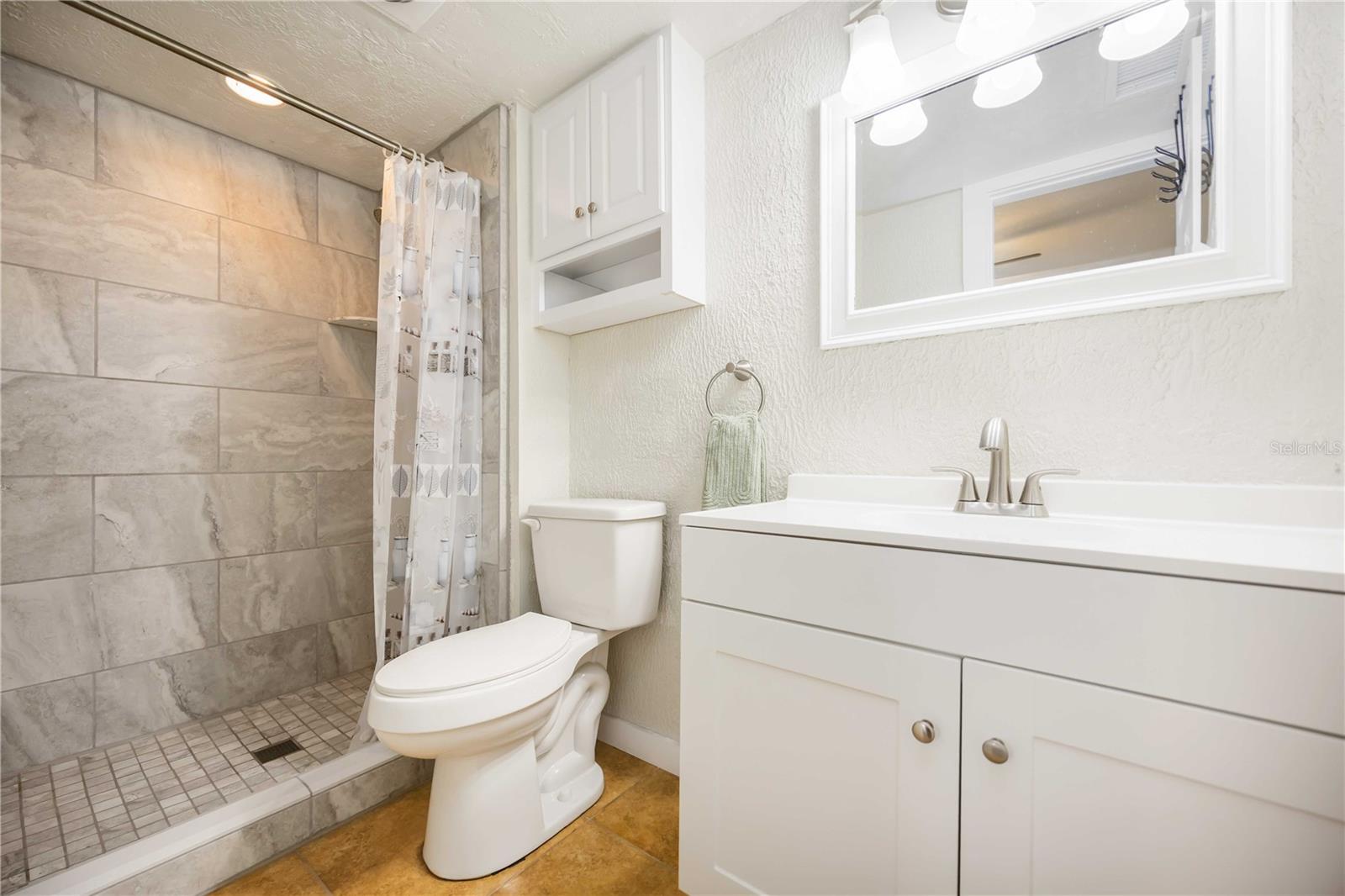 Image 19 of 26 For 3524 Papai Drive