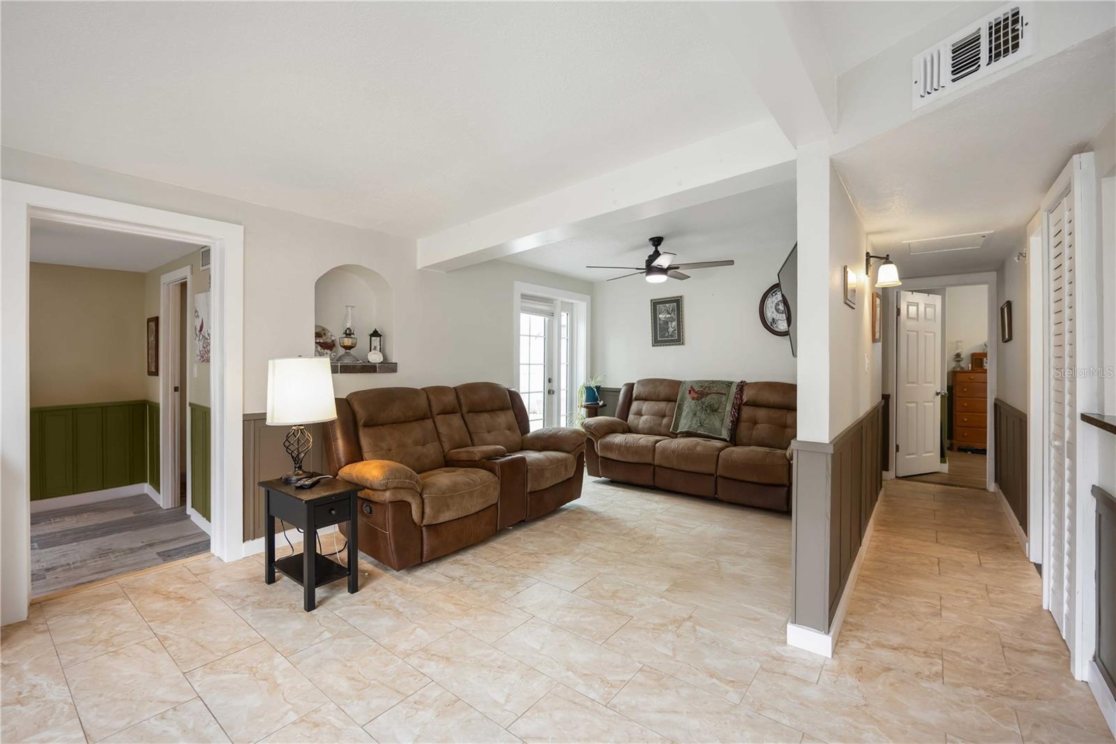 Image 4 of 26 For 3524 Papai Drive