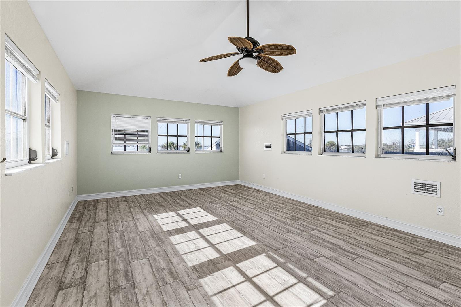 Image 27 of 36 For 780 Mccall Road