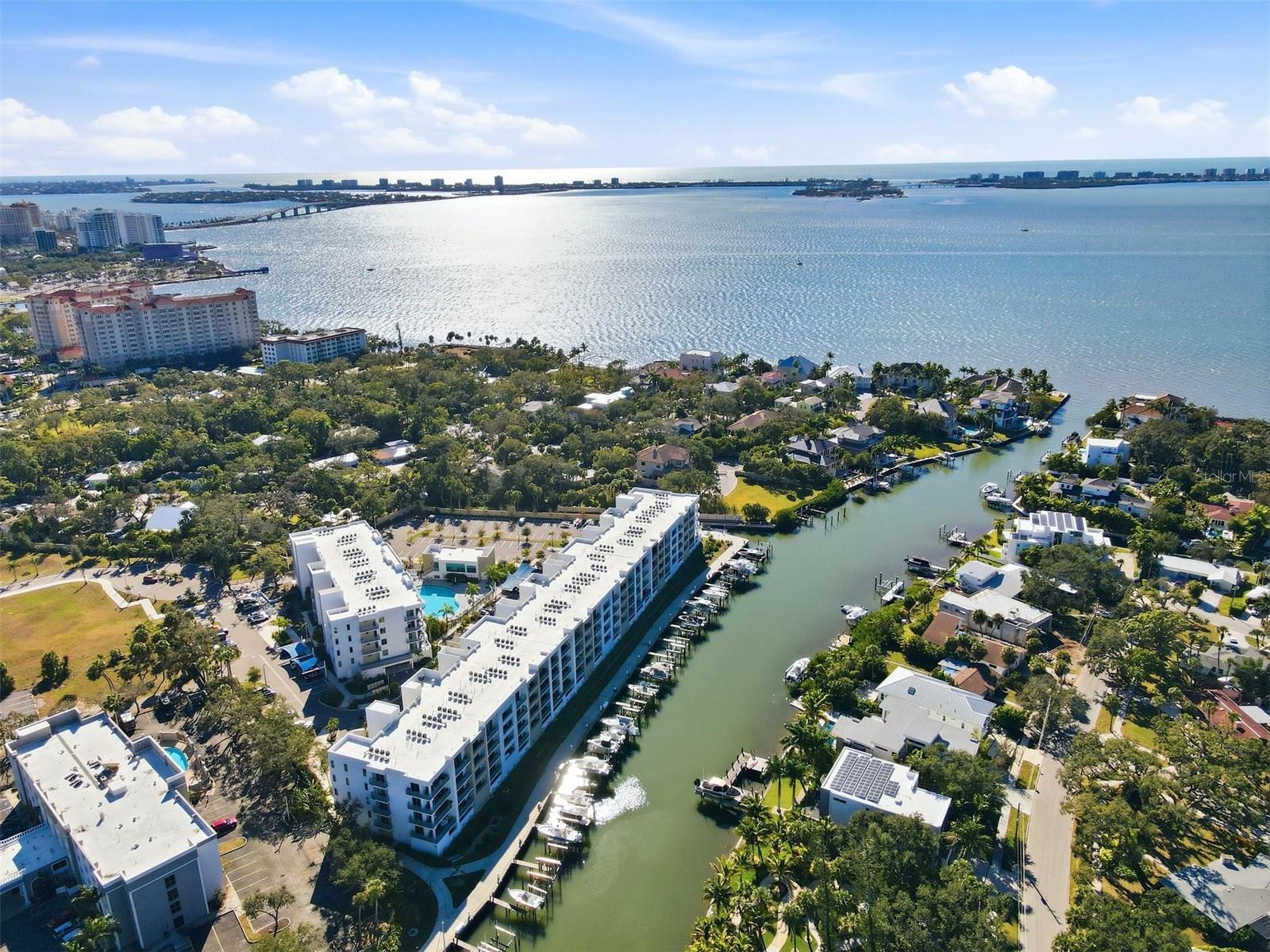 Image 45 of 48 For 1703 Tamiami Trail B507