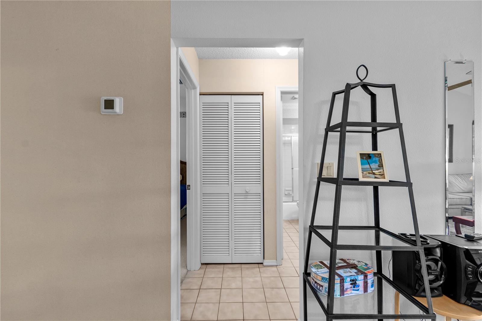 Image 13 of 68 For 922 Capri Isles Boulevard 217