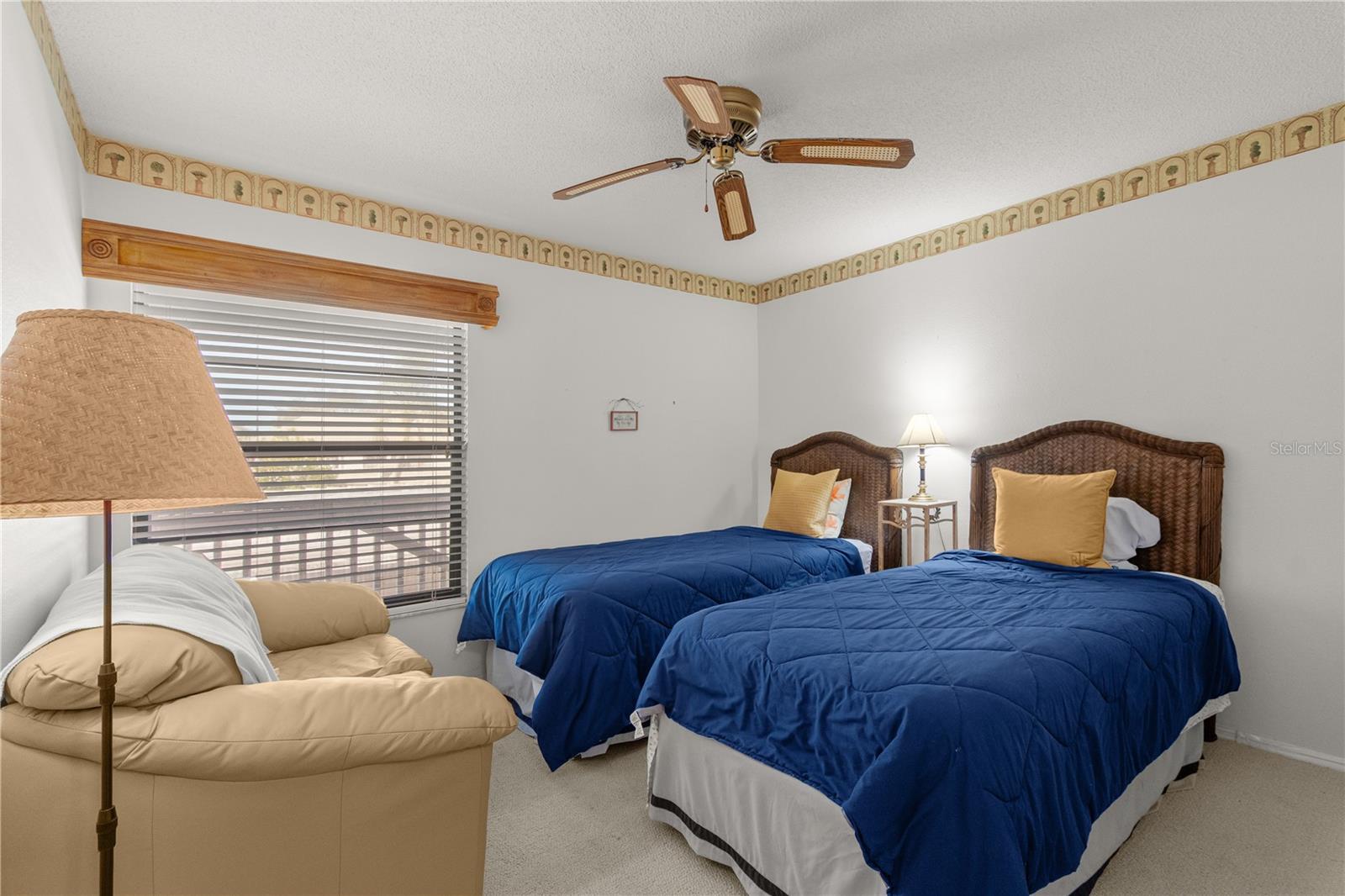 Image 15 of 68 For 922 Capri Isles Boulevard 217