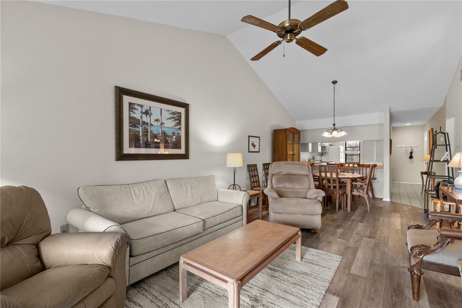 Image 29 of 68 For 922 Capri Isles Boulevard 217