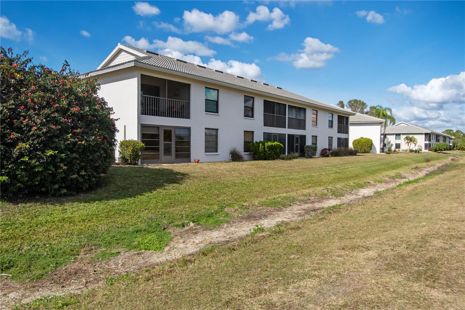 Image 46 of 68 For 922 Capri Isles Boulevard 217