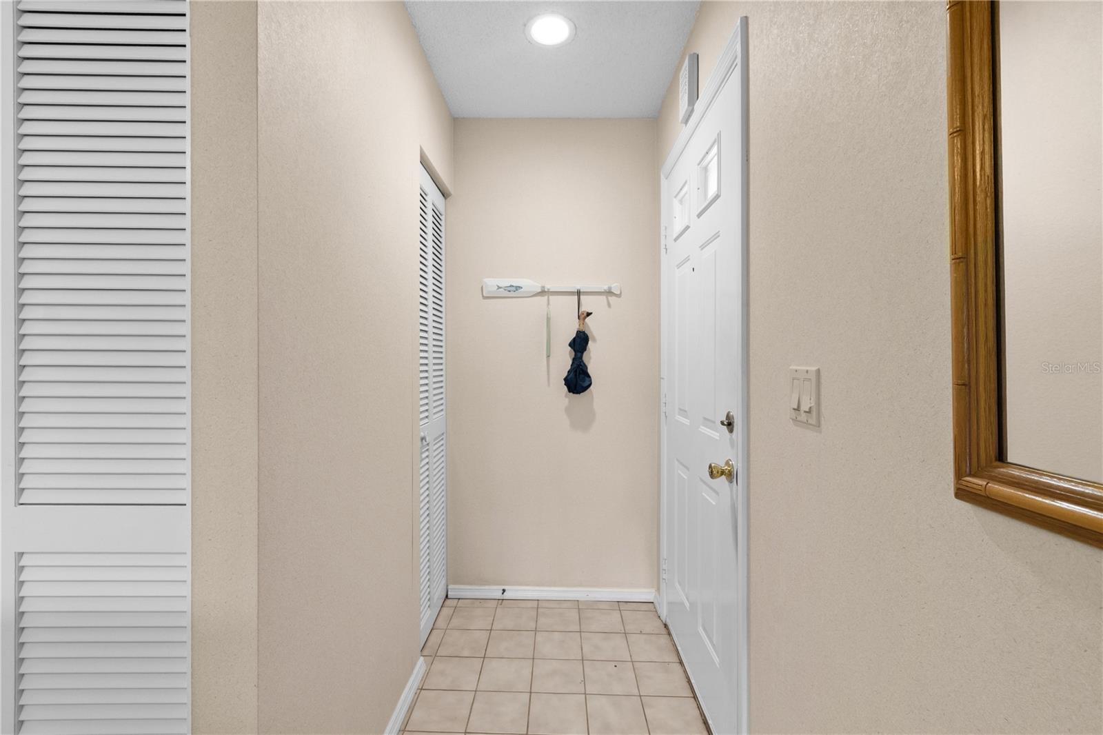 Image 5 of 68 For 922 Capri Isles Boulevard 217