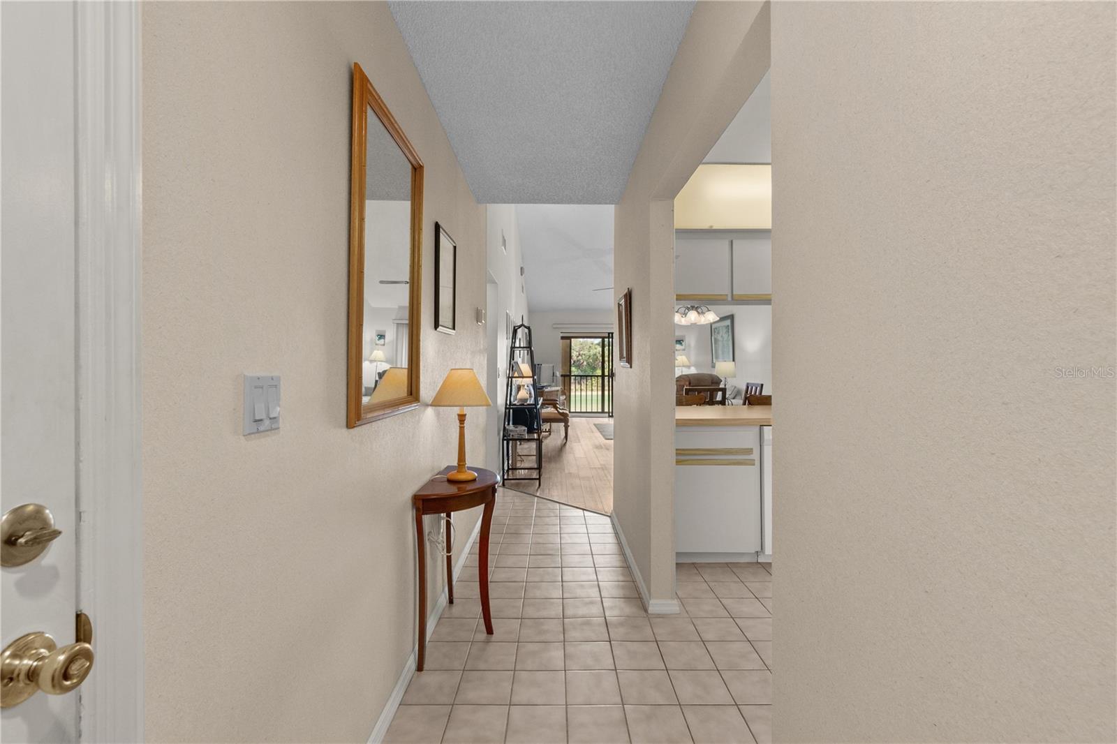 Image 6 of 68 For 922 Capri Isles Boulevard 217