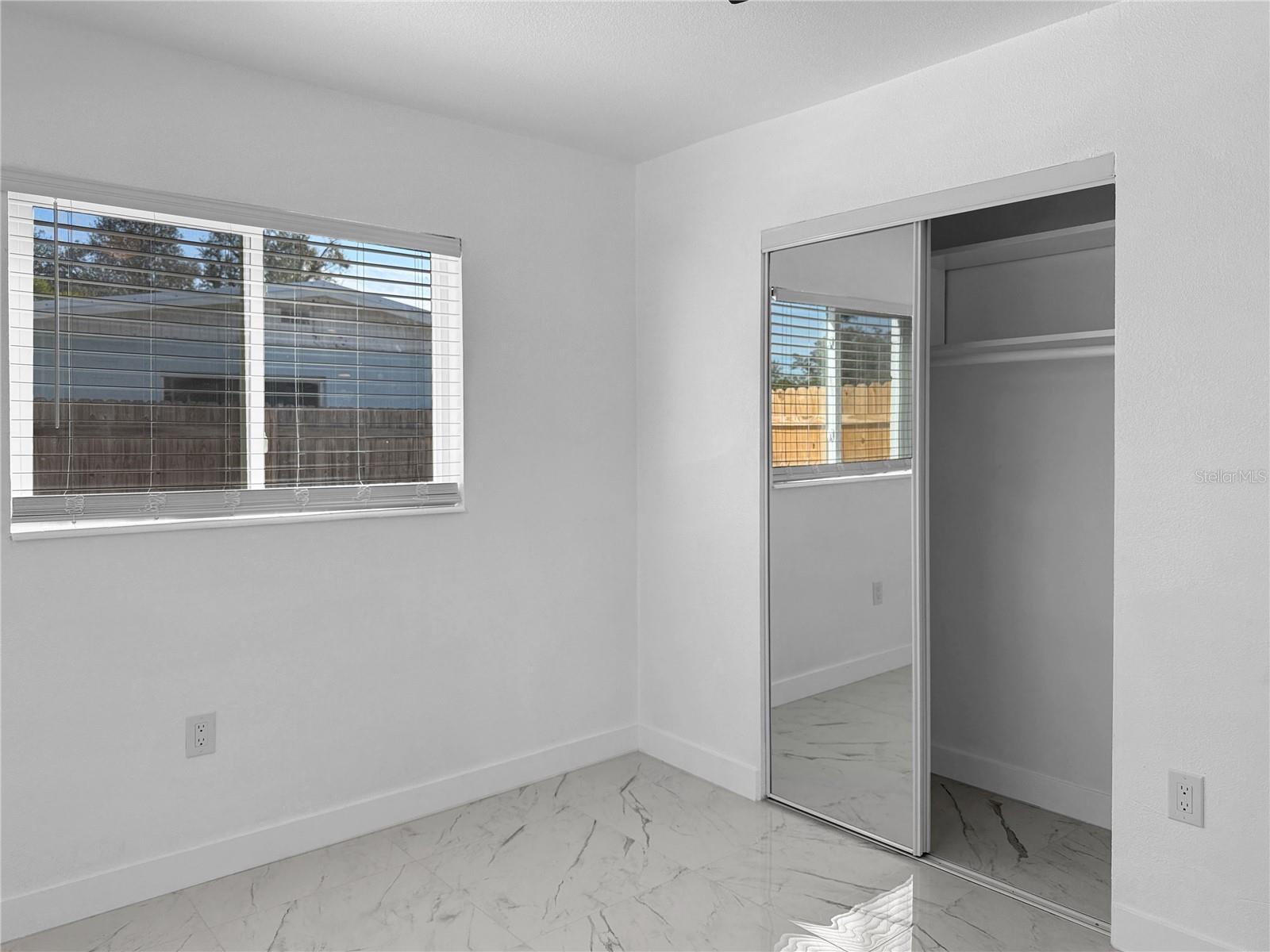 Image 16 of 38 For 5010 Lahaina Drive