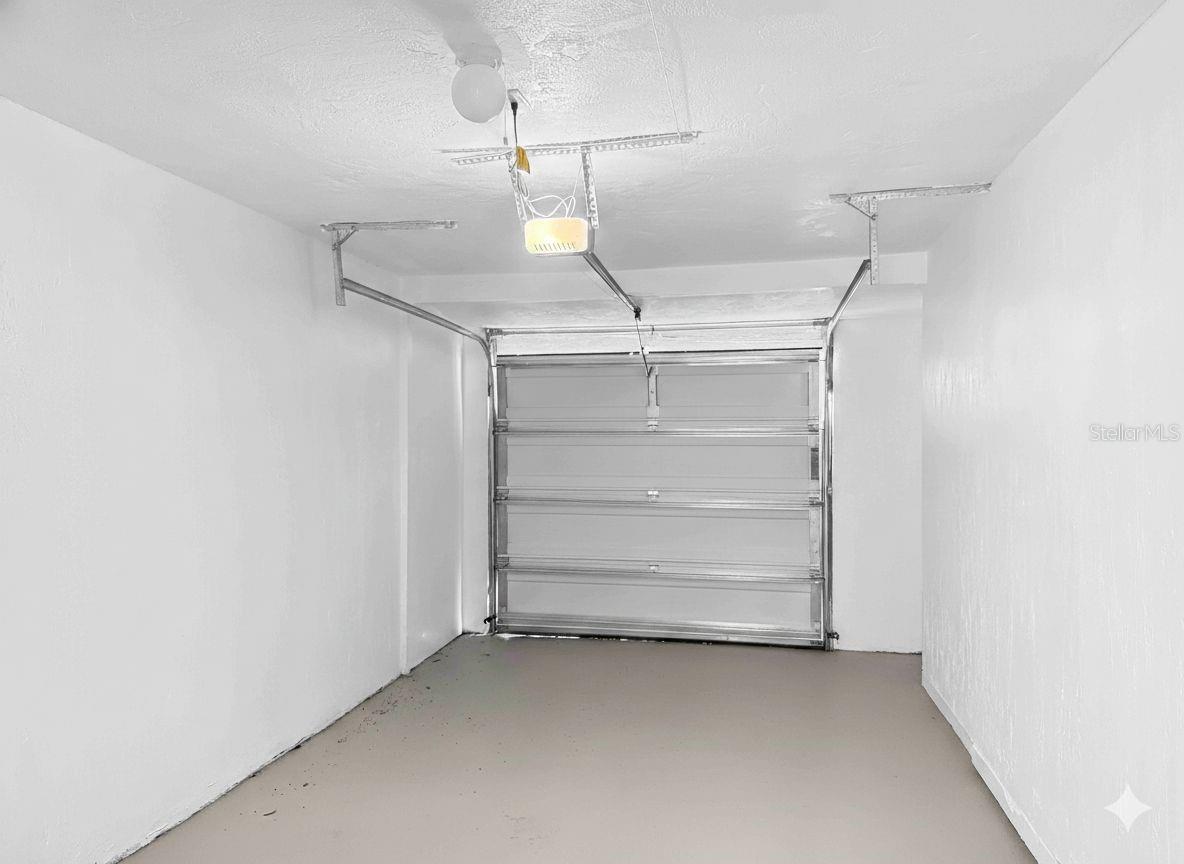 Image 37 of 38 For 5010 Lahaina Drive